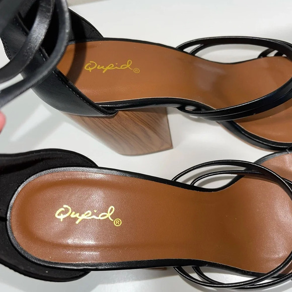 Qupid Black Square Toe Strappy 5” Wooden Block Heel Sandals 10 Women’s - Picture 8 of 11